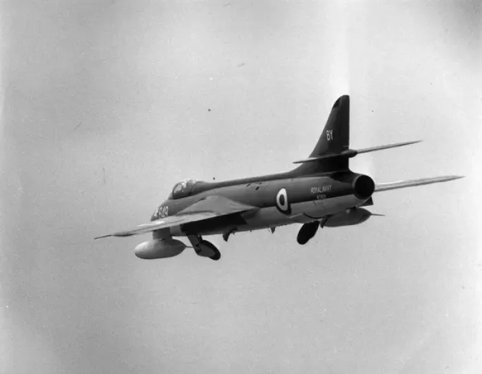 Framed Print : Hawker Hunter 4 WT809 Framed Print : Hawker Hunter 4 WT809
