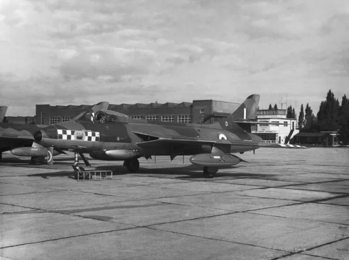 Framed Print : Hawker Hunter F-4 Framed Print : Hawker Hunter F-4