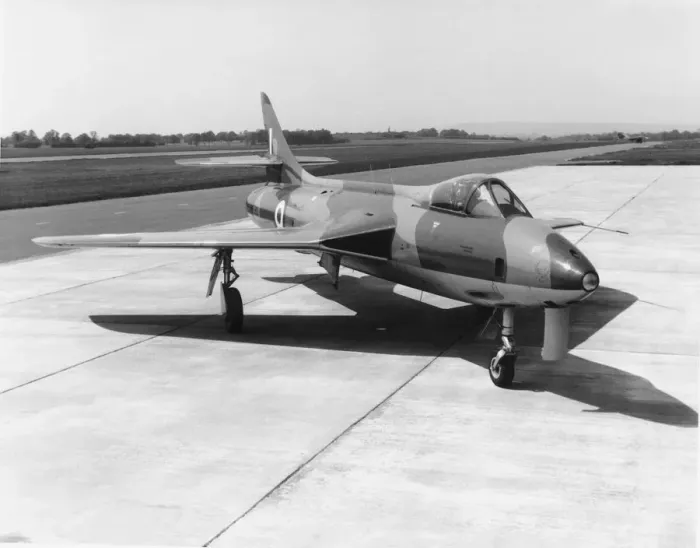 Framed Print : Hawker Hunter F-4 Framed Print : Hawker Hunter F-4