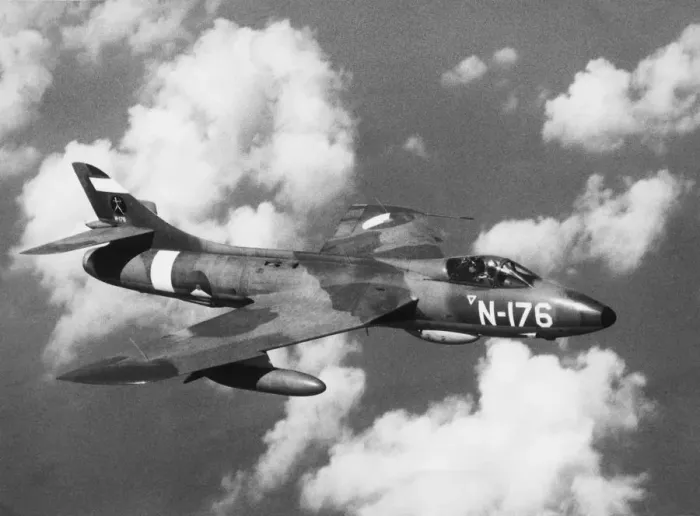 Framed Print : Hawker Hunter F-6 Framed Print : Hawker Hunter F-6