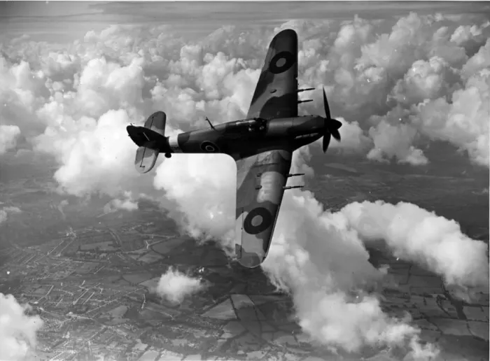 Framed Print : Hawker Hurricane IIC PZ865 / G-AMAU Framed Print : Hawker Hurricane IIC PZ865 / G-AMAU