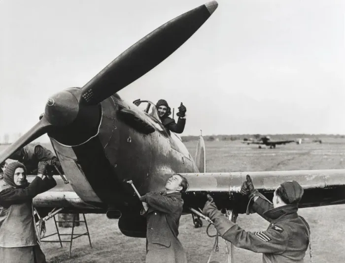 Framed Print : Hawker Hurricane Mk 1 Framed Print : Hawker Hurricane Mk 1
