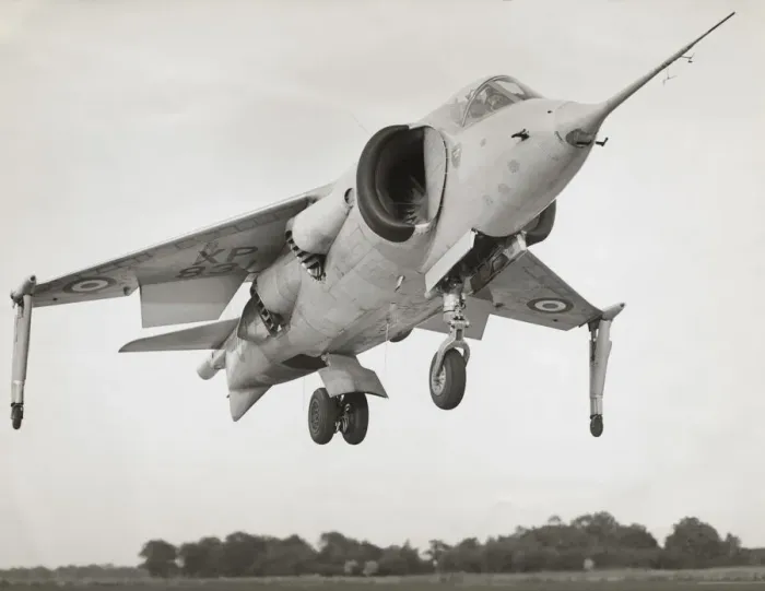 Framed Print : Hawker P-1127 Kestrel Framed Print : Hawker P-1127 Kestrel