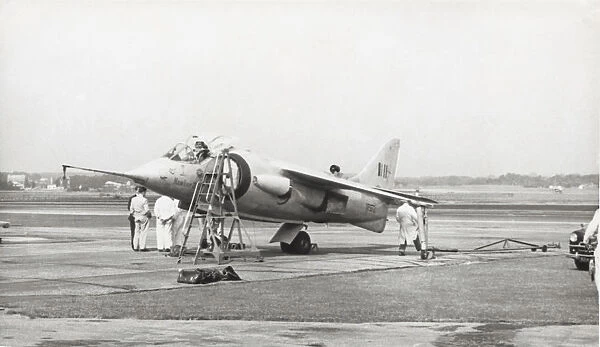 Hawker P-1127 Kestrel