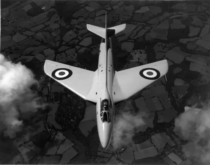 Framed Print : Hawker P1067 Hunter first prototype WB188 in the air Framed Print : Hawker P1067 Hunter first prototype WB188 in the air