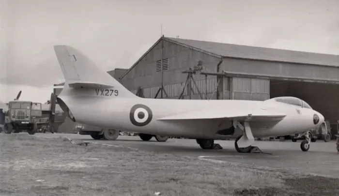 Framed Print : Hawker P1081, VX279, was the P1052 modified to include Framed Print : Hawker P1081, VX279, was the P1052 modified to include