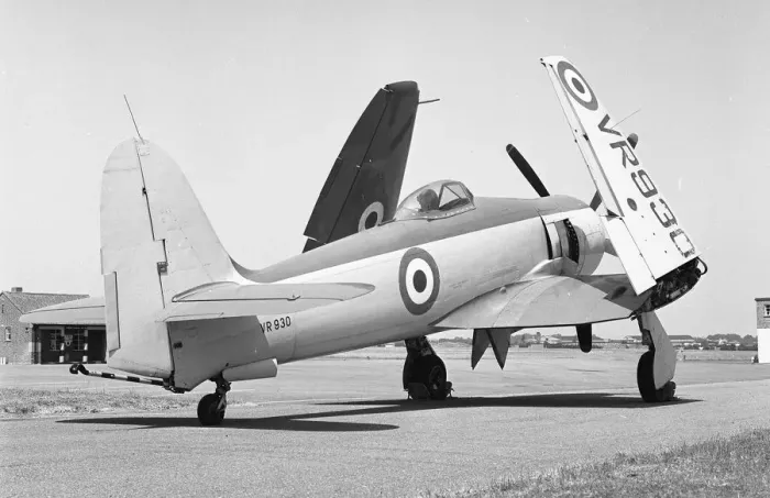 Framed Print : Hawker Sea Fury VR930 Framed Print : Hawker Sea Fury VR930