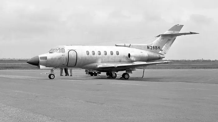 Framed Print : Hawker Siddeley 125-600A N28BH Framed Print : Hawker Siddeley 125-600A N28BH