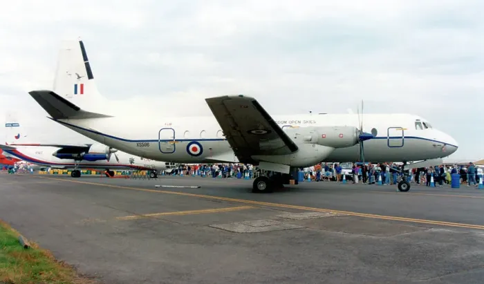 Framed Print : Hawker Siddeley Andover C. 1 XS596 Framed Print : Hawker Siddeley Andover C. 1 XS596