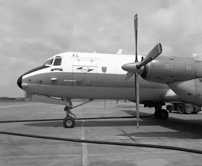 Framed Print : Hawker Siddeley Andover C. 1 XS603 Framed Print : Hawker Siddeley Andover C. 1 XS603