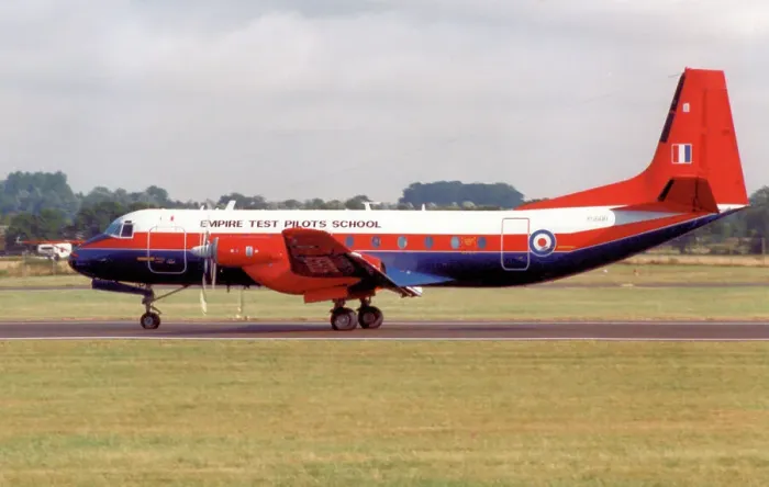Framed Print : Hawker Siddeley Andover C. 1 XS606 Framed Print : Hawker Siddeley Andover C. 1 XS606