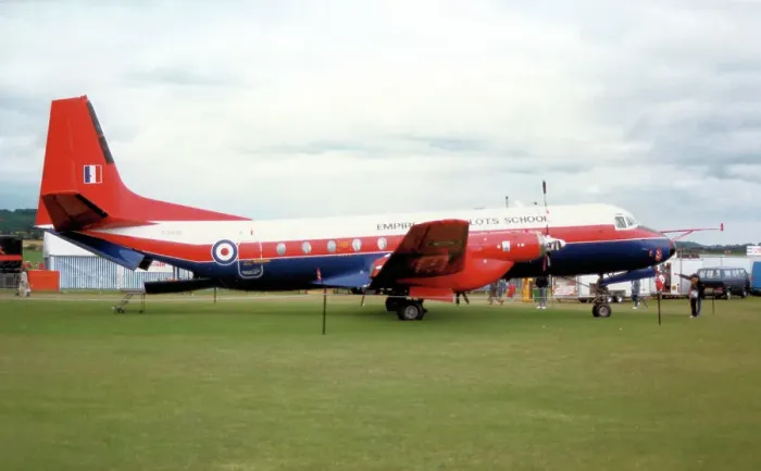 Framed Print : Hawker Siddeley Andover C. 1 XS606 Framed Print : Hawker Siddeley Andover C. 1 XS606