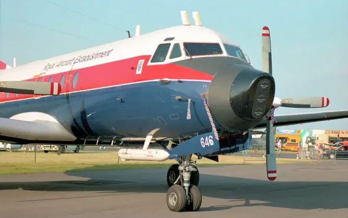 Framed Print : Hawker Siddeley Andover C. 1 XS646 Framed Print : Hawker Siddeley Andover C. 1 XS646