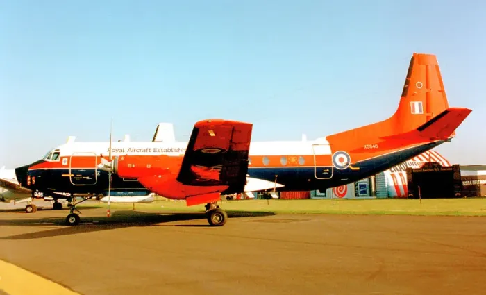 Framed Print : Hawker Siddeley Andover C. 1 XS646 Framed Print : Hawker Siddeley Andover C. 1 XS646