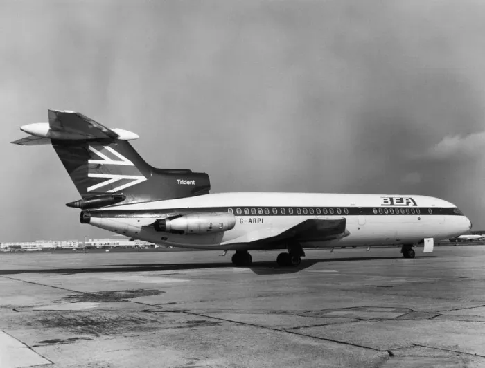 Framed Print : Hawker Siddeley HS-121 Trident 1C Framed Print : Hawker Siddeley HS-121 Trident 1C