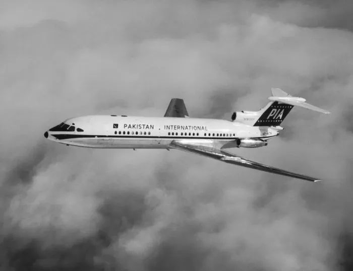 Framed Print : Hawker Siddeley HS-121 Trident 1E Framed Print : Hawker Siddeley HS-121 Trident 1E