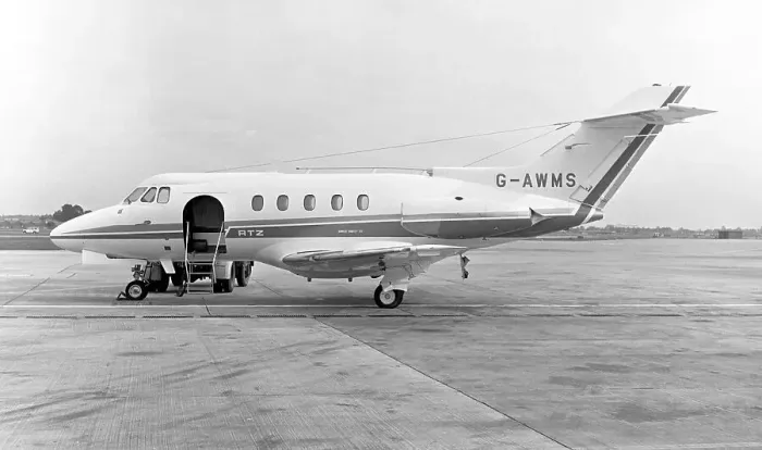 Framed Print : Hawker Siddeley HS. 125-3A G-AWMS Framed Print : Hawker Siddeley HS. 125-3A G-AWMS