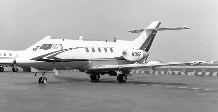 Framed Print : Hawker Siddeley HS. 125-3A / RA N32F Framed Print : Hawker Siddeley HS. 125-3A / RA N32F
