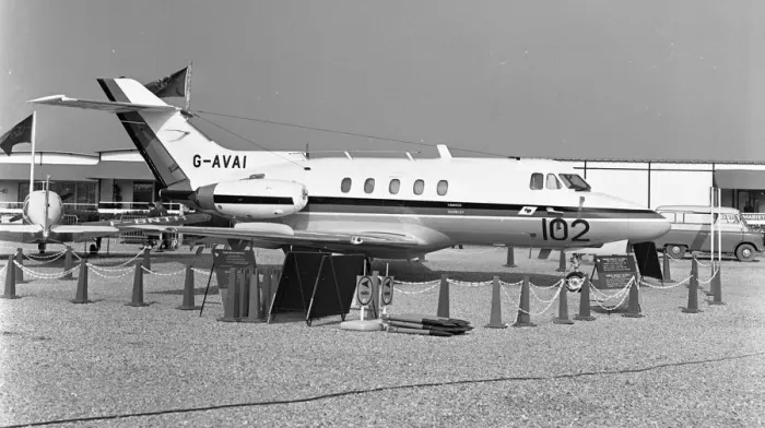 Framed Print : Hawker Siddeley HS-125-3B G-AVAI Framed Print : Hawker Siddeley HS-125-3B G-AVAI