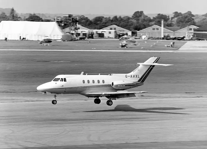 Framed Print : Hawker Siddeley HS. 125-3B G-AVXL Framed Print : Hawker Siddeley HS. 125-3B G-AVXL