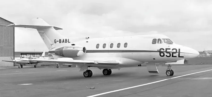 Framed Print : Hawker Siddeley HS. 125-400B G-BABL Framed Print : Hawker Siddeley HS. 125-400B G-BABL