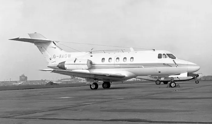 Framed Print : Hawker Siddeley HS.125-3B G-AVGW Framed Print : Hawker Siddeley HS.125-3B G-AVGW