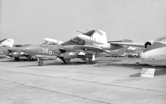 Framed Print : Hawker Siddeley Sea Vixen FAW.2 8145M - XJ526 - 38