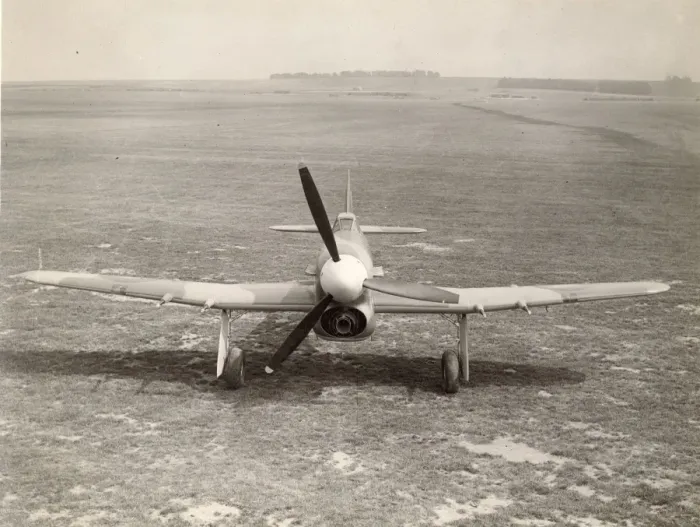 Framed Print : Hawker Typhoon IB Framed Print : Hawker Typhoon IB