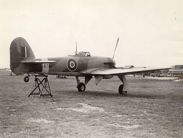 Hawker Typhoon IB, R7847