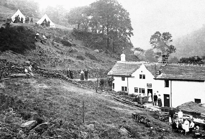 Framed Print : Hebden Bridge - Hardcastle Crags Framed Print : Hebden Bridge - Hardcastle Crags