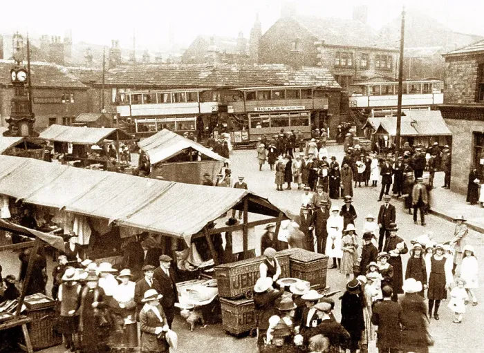 Framed Print : Heckmondwike Market early 1900s Framed Print : Heckmondwike Market early 1900s