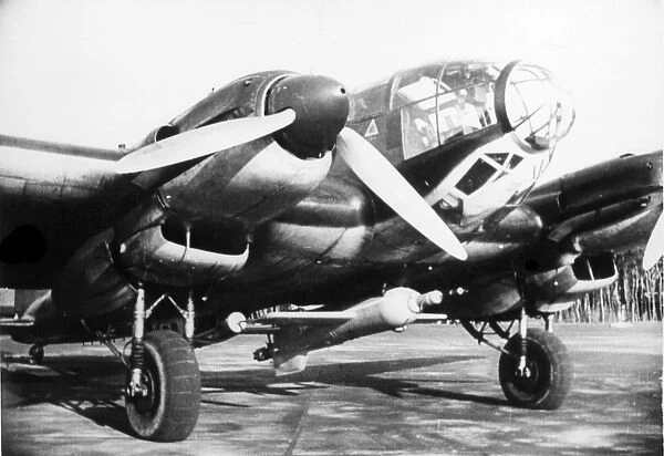 Heinkel He 111H -the Luftwaffe standard bomber at the t