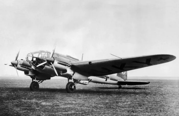 Framed Print : Heinkel He-111 Framed Print : Heinkel He-111