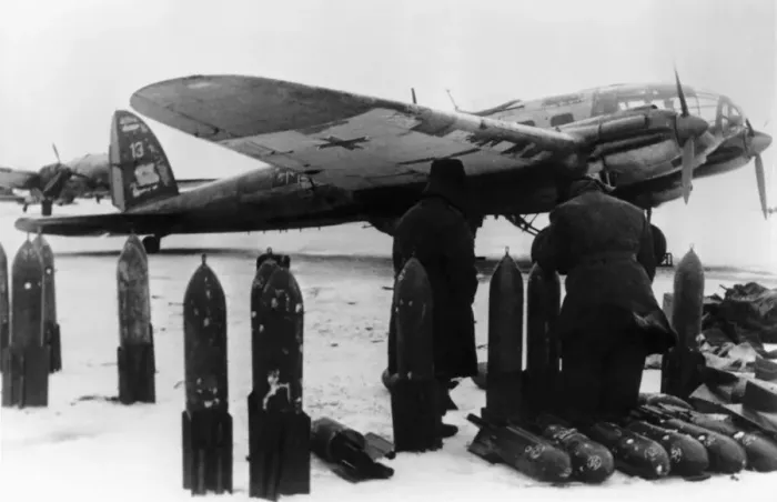 Framed Print : Heinkel He-111 Framed Print : Heinkel He-111