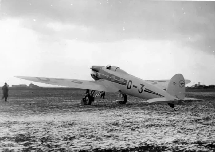 Framed Print : Heinkel He70A D-3 / D-2537 / D-UHUX Framed Print : Heinkel He70A D-3 / D-2537 / D-UHUX