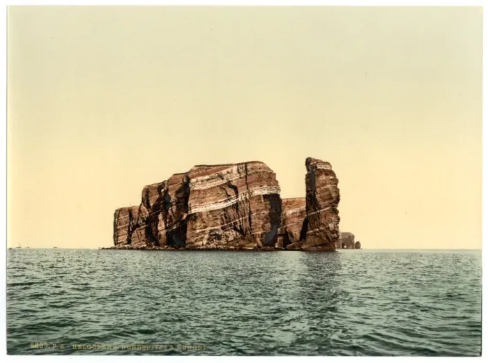 Framed Print : The Hengst and North Point, Helgoland, Germany Framed Print : The Hengst and North Point, Helgoland, Germany