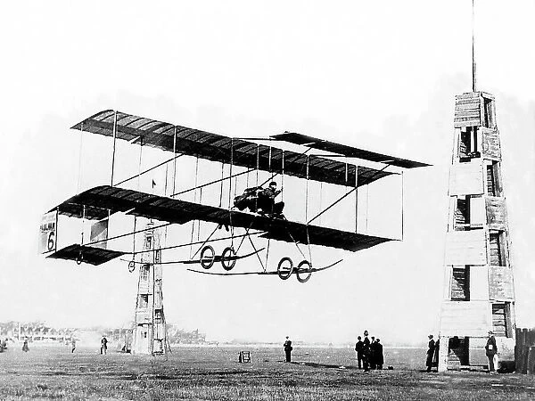 Henri Farman in Biplane Blackpool 1909