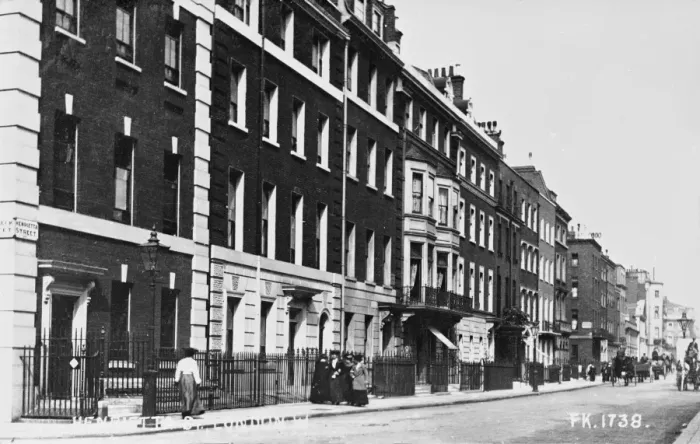 Framed Print : Henrietta Street and Welbeck Street, London Framed Print : Henrietta Street and Welbeck Street, London