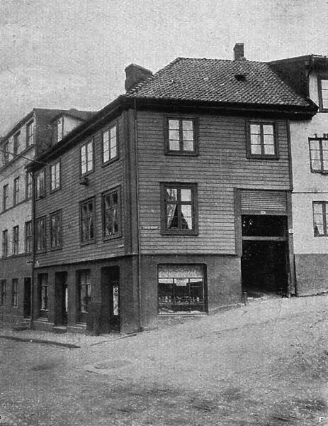 Henrik Ibsen  /  Oslo Home