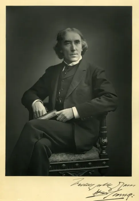 Framed Print : Henry Irving, English actor-manager Framed Print : Henry Irving, English actor-manager