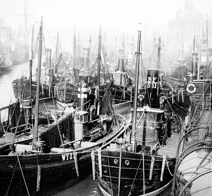 Framed Print : Herring fishing, Great Yarmouth Framed Print : Herring fishing, Great Yarmouth