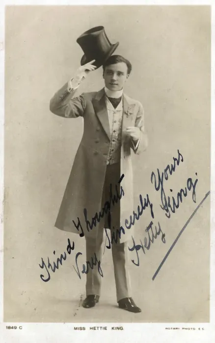 Framed Print : Hetty King music hall male impersonator 1883-1972 Framed Print : Hetty King music hall male impersonator 1883-1972