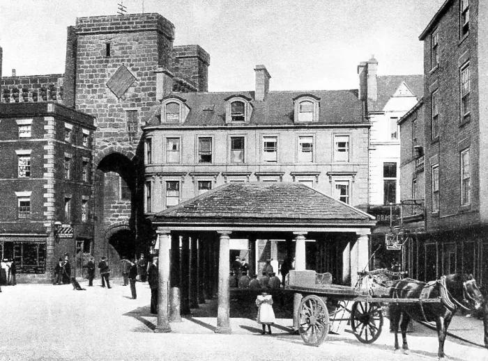 Framed Print : Hexham Hall Gate early 1900s Framed Print : Hexham Hall Gate early 1900s