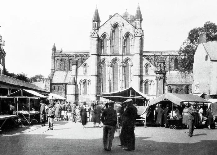 Framed Print : Hexham Market Day early 1900s Framed Print : Hexham Market Day early 1900s