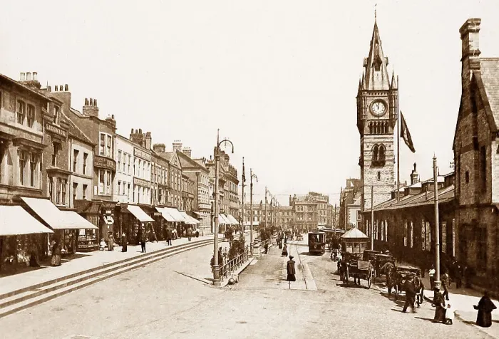 Framed Print : High Row, Darlington Framed Print : High Row, Darlington