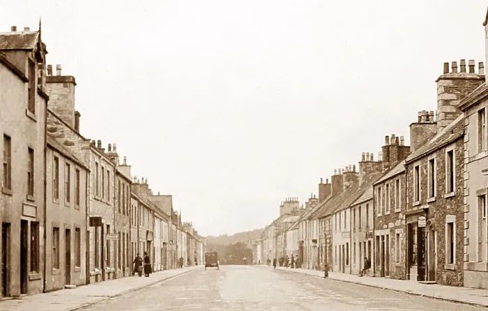 Framed Print : High Street, Gatehouse of Fleet, Scotland Framed Print : High Street, Gatehouse of Fleet, Scotland