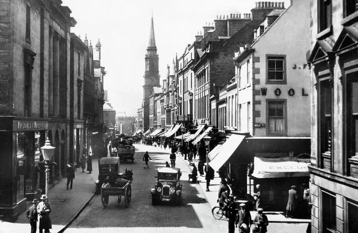 Framed Print : High Street, Inverness early 1900's Framed Print : High Street, Inverness early 1900's