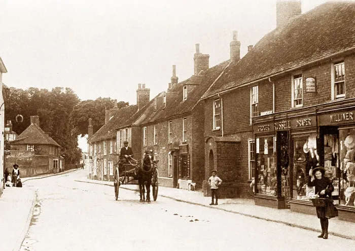 Framed Print : High Street, Lydd early 1900's Framed Print : High Street, Lydd early 1900's