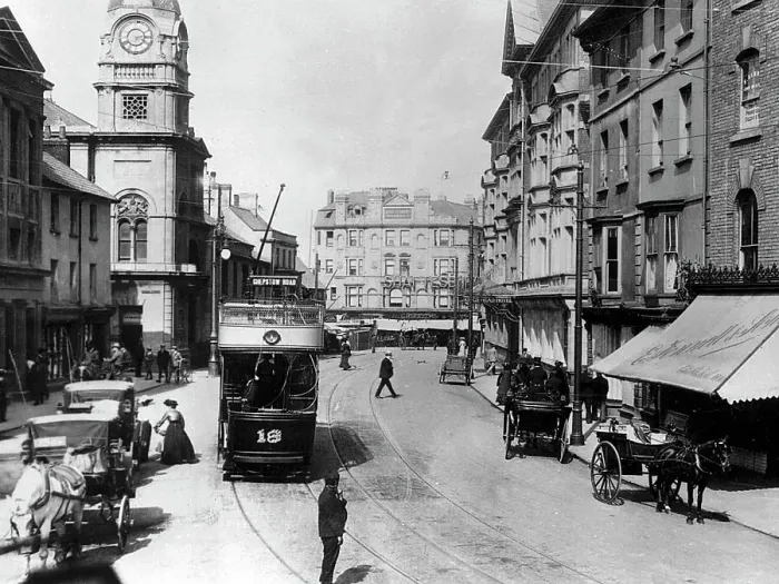 Framed Print : High Street Newport, Monmouthshire early 1900's Framed Print : High Street Newport, Monmouthshire early 1900's