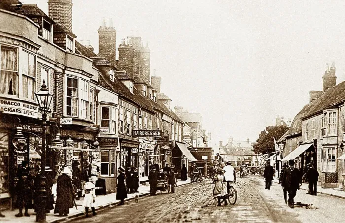 Framed Print : High Street, Poole early 1900's Framed Print : High Street, Poole early 1900's